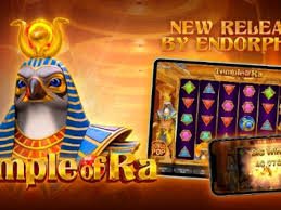 2x bet গোল্ড স্লটস গেমের সোনালি রিল ও প্রতীকের দৃশ্য